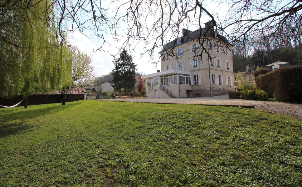 Villa-Lyon-REF0674536