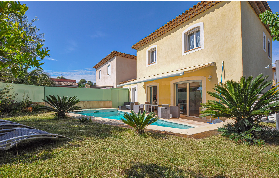 Maison-Saint-Raphael-REF1560987