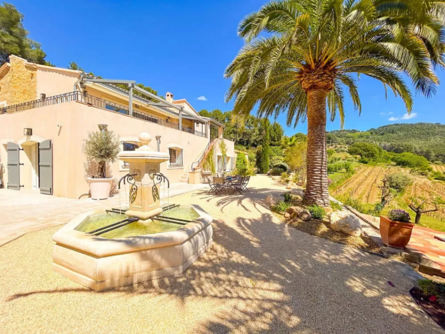 Villa-Le-Castellet-REF6741753