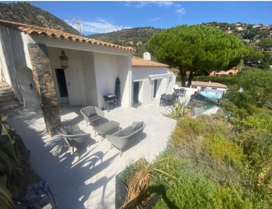 Villa-Le-Lavandou-REF1325654